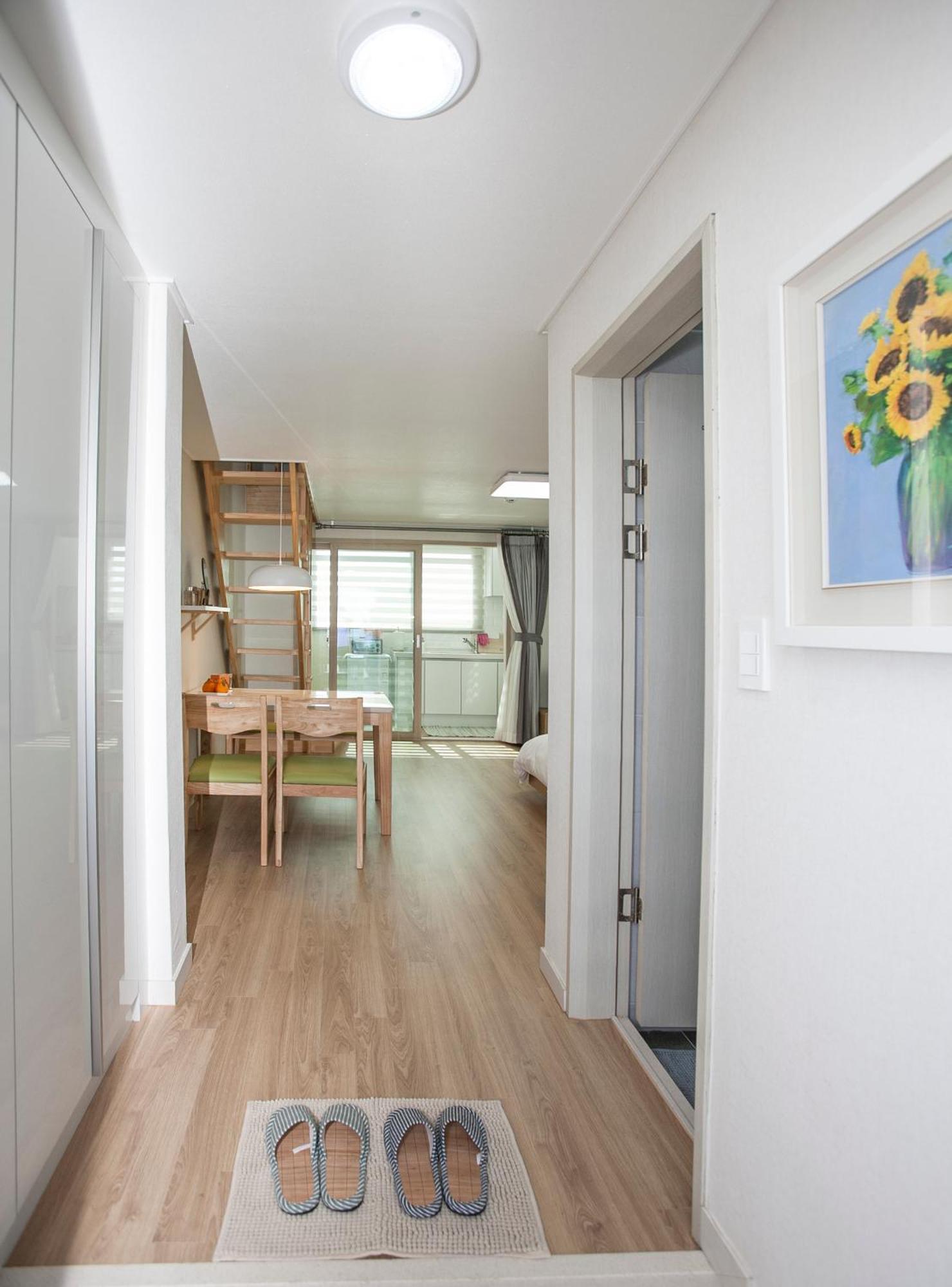 Jeju Aria Pension Ngoại thất bức ảnh